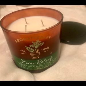 Bath & Body Works 3 wick candle